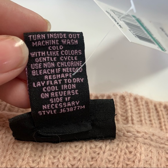 Blush pink oversized knit sweater - Picture 11 of 11